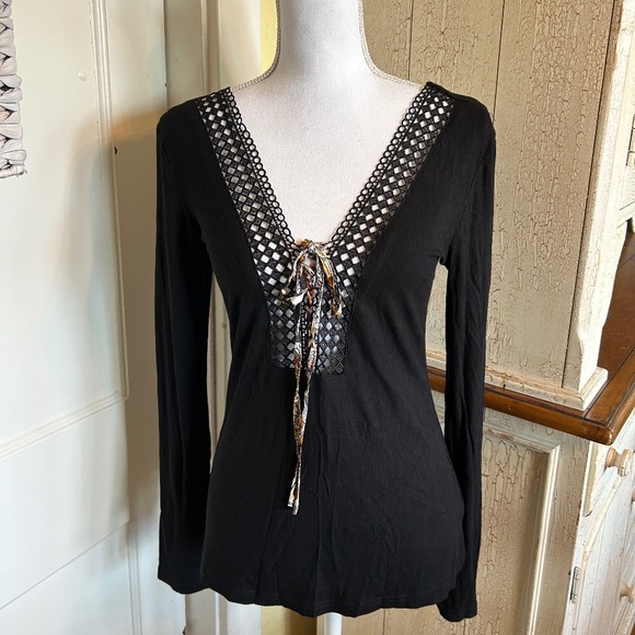 gimmicks by BKE Tops - Gimmicks by BKE Black Top